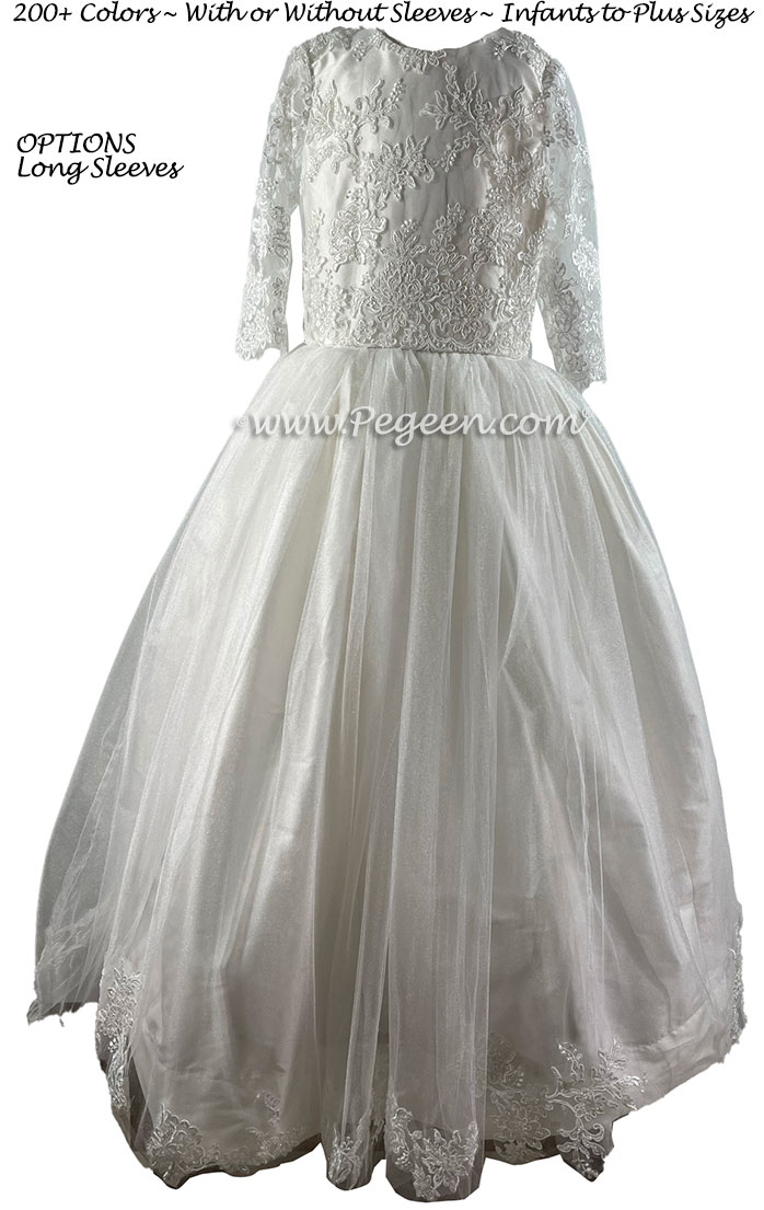 Communion Dress with aloncon lace and long sleeves