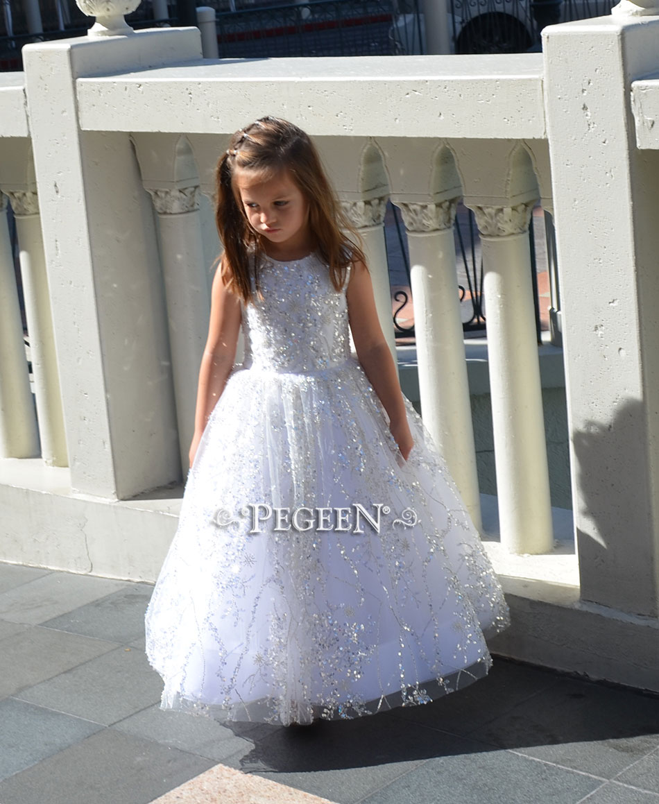 Princess style hotsell flower girl dresses