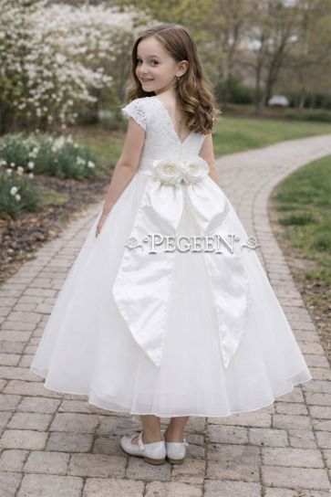 Style 966 Communion 