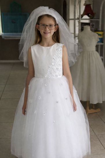 Style 970 Communion 