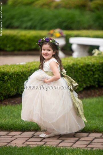 2017 Flower Girl Dress of the Year