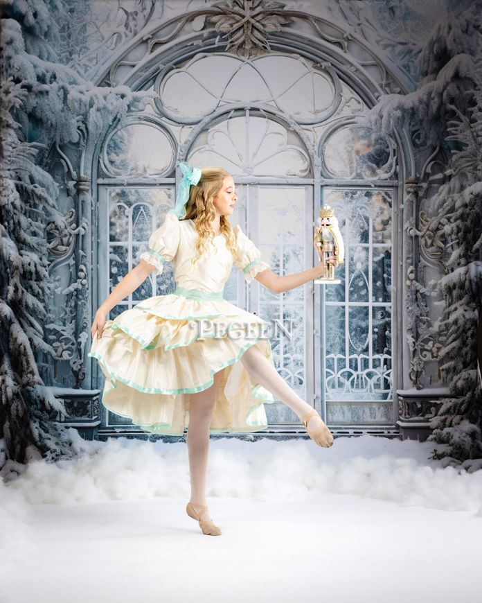 Nutcracker Costume for Party Scene Style 757