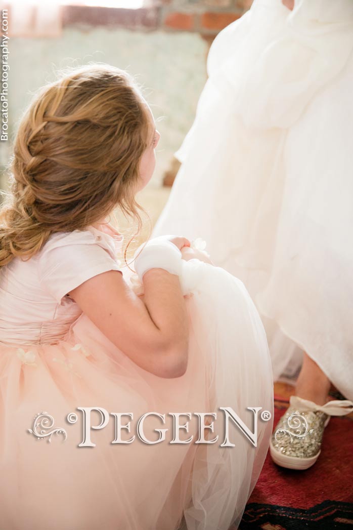 2019 Flower Girl Dress & Wedding of the Year