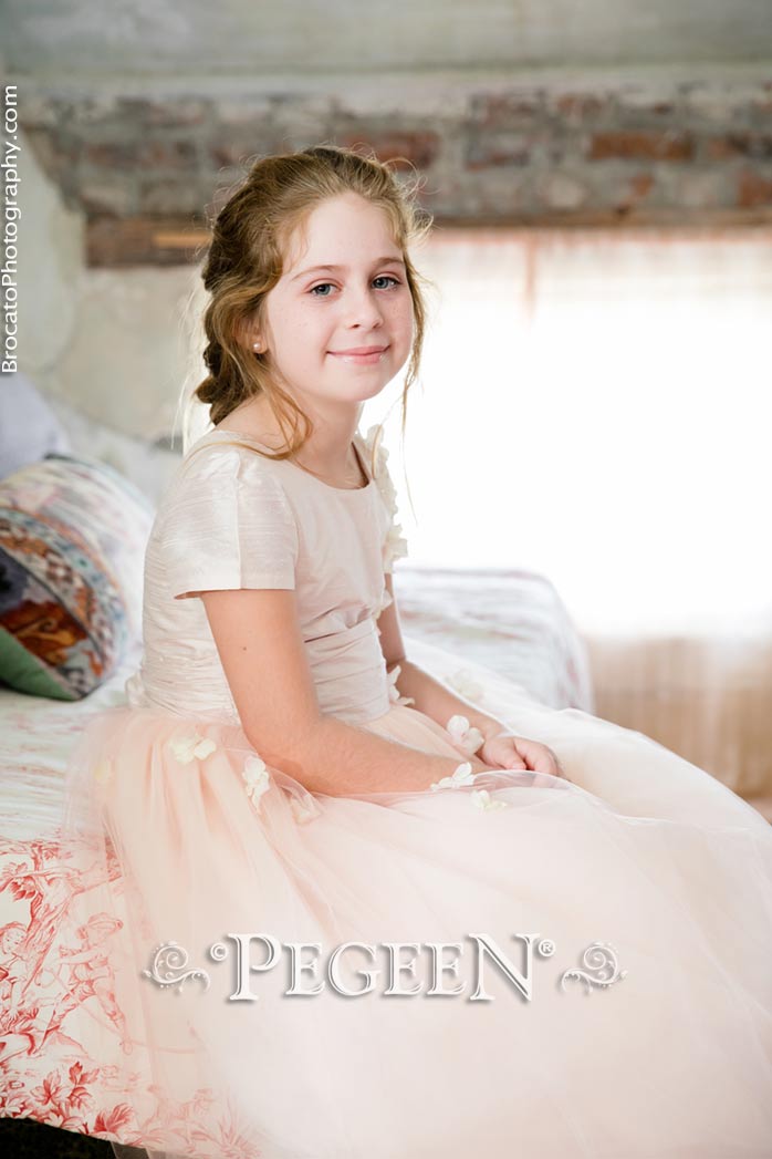 2019 Flower Girl Dress & Wedding of the Year